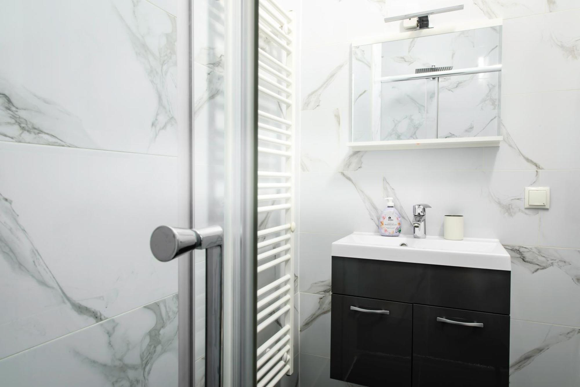 Royal-Haven Apartment Wina Bagian luar foto