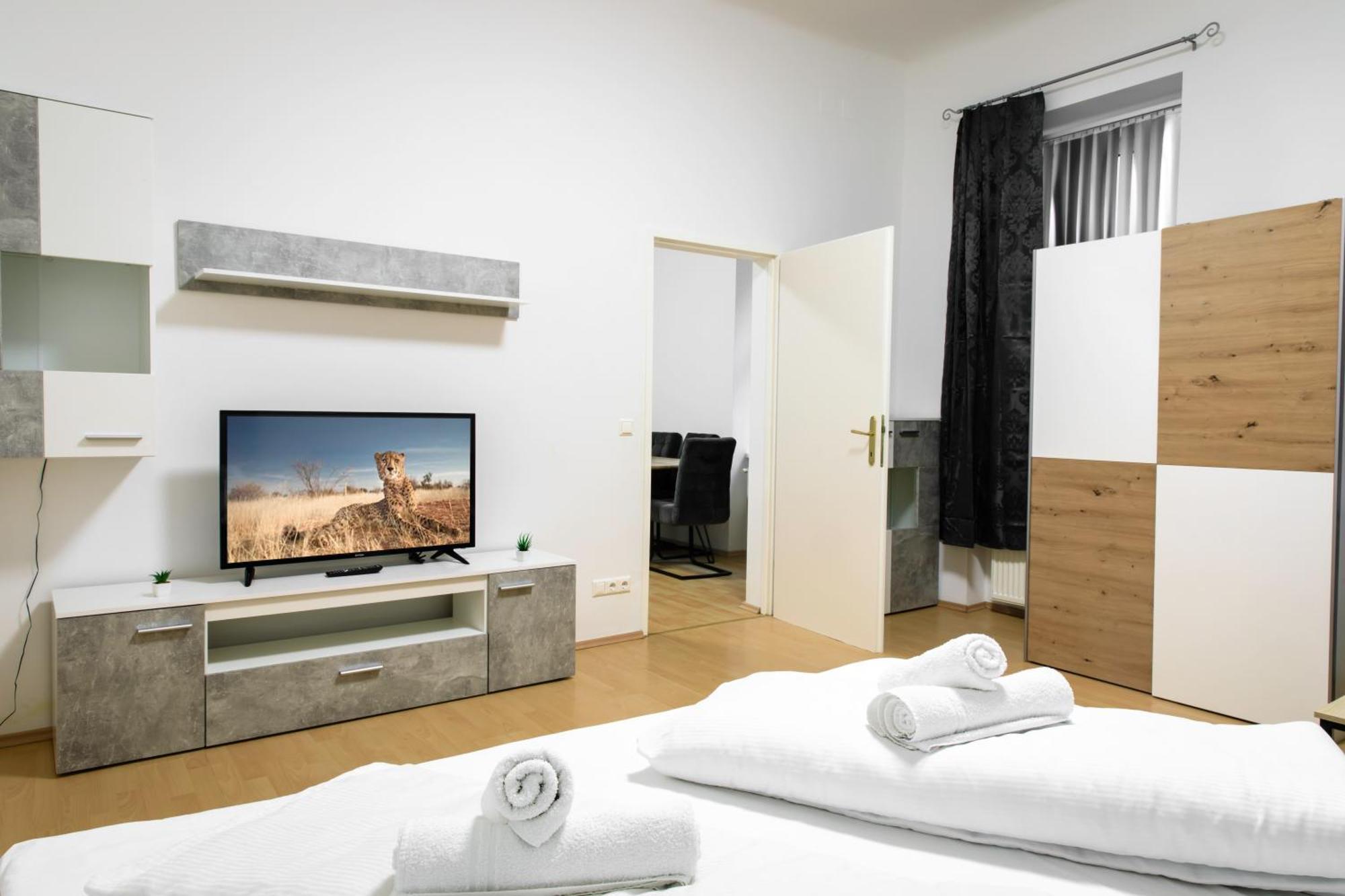 Royal-Haven Apartment Wina Bagian luar foto